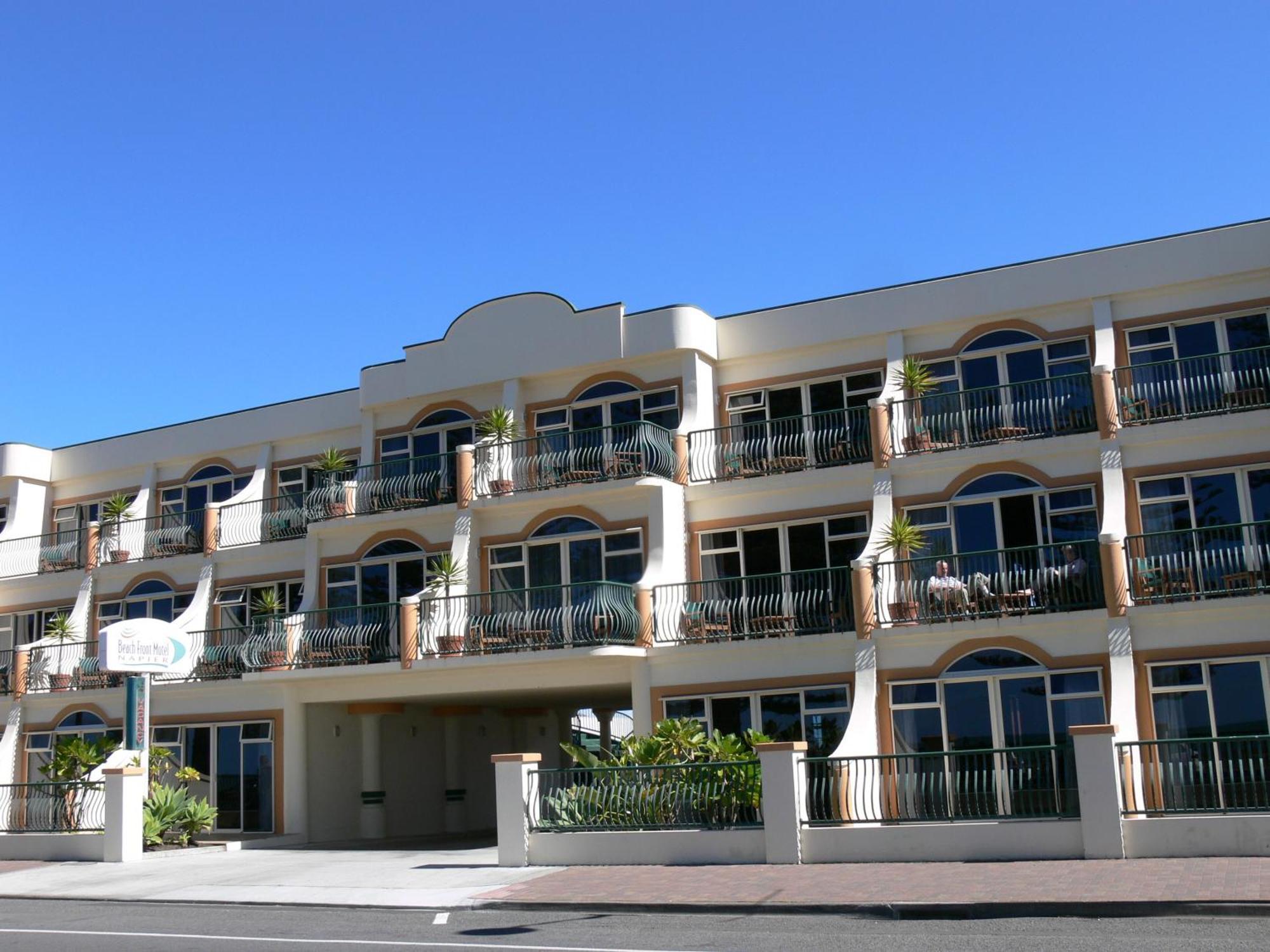 Beachfront Motel Napier Exteriér fotografie
