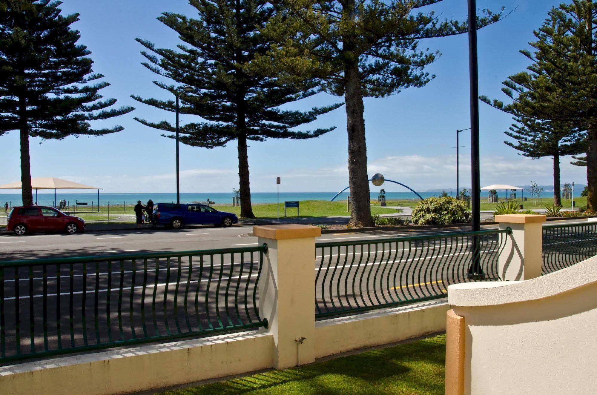 Beachfront Motel Napier Exteriér fotografie